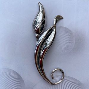 VTG Sterling Silver Tulip Flower Brooch pin